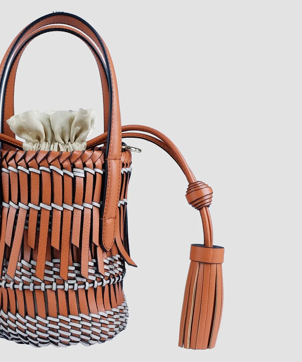 Aria Crossbody Bag - Image 12