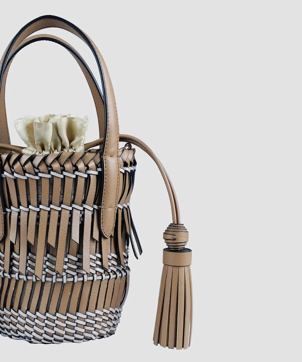 Aria Crossbody Bag - Image 18
