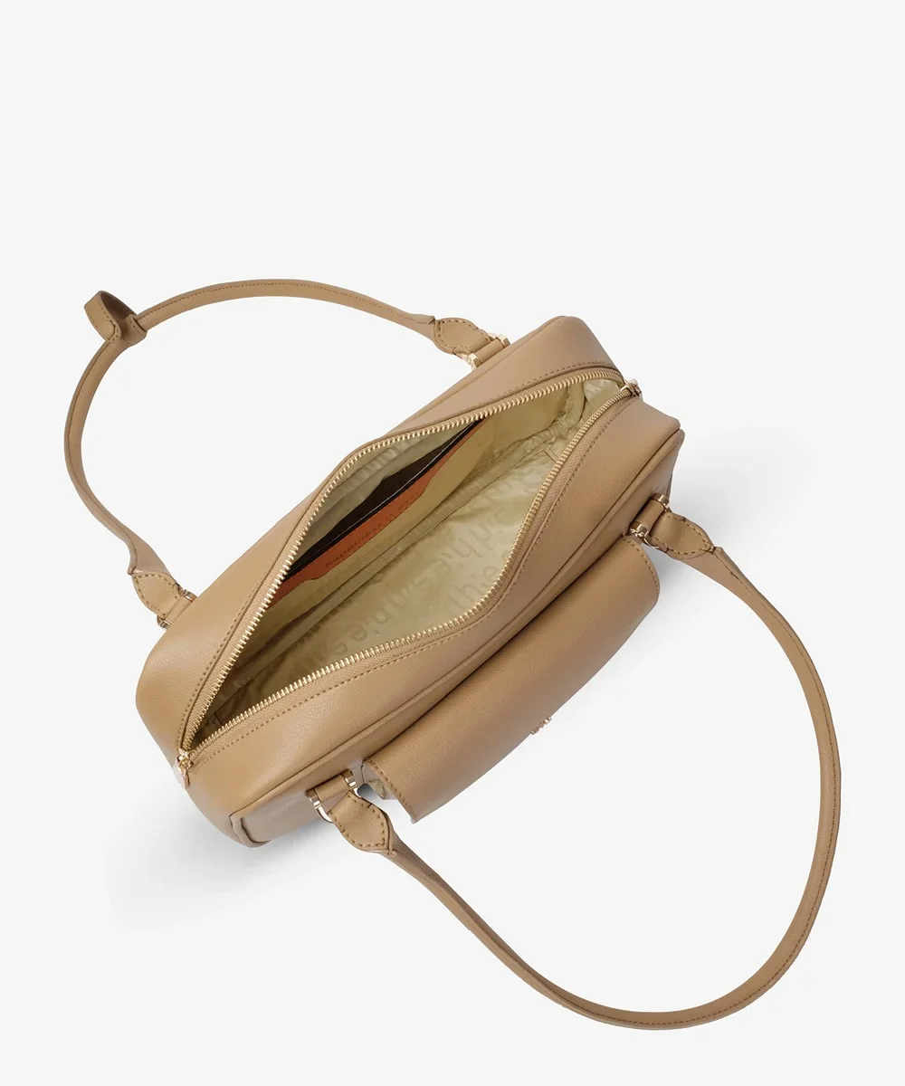 Chloe Shoulder Bag - Image 11