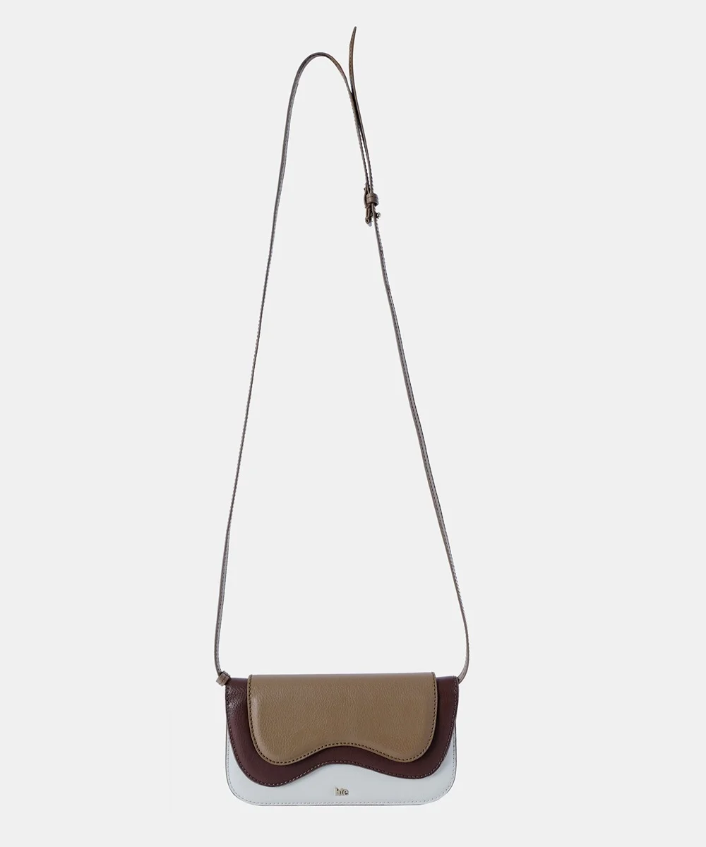 Cooper Crossbody Bag - Image 3