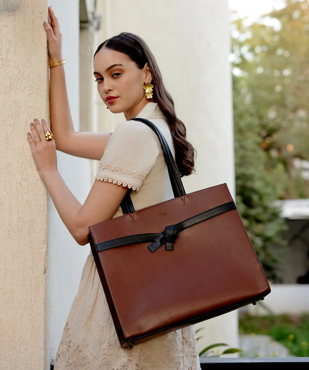 Farah Tote Bag - Image 12