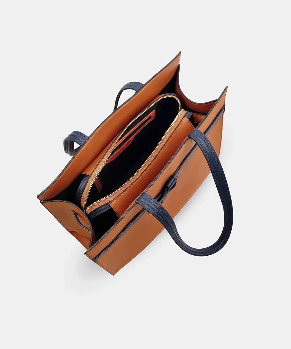Farah Tote Bag - Image 27