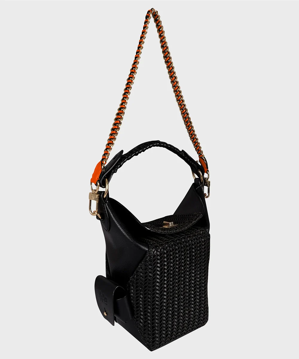 Lyra Shoulder Chain - Image 12