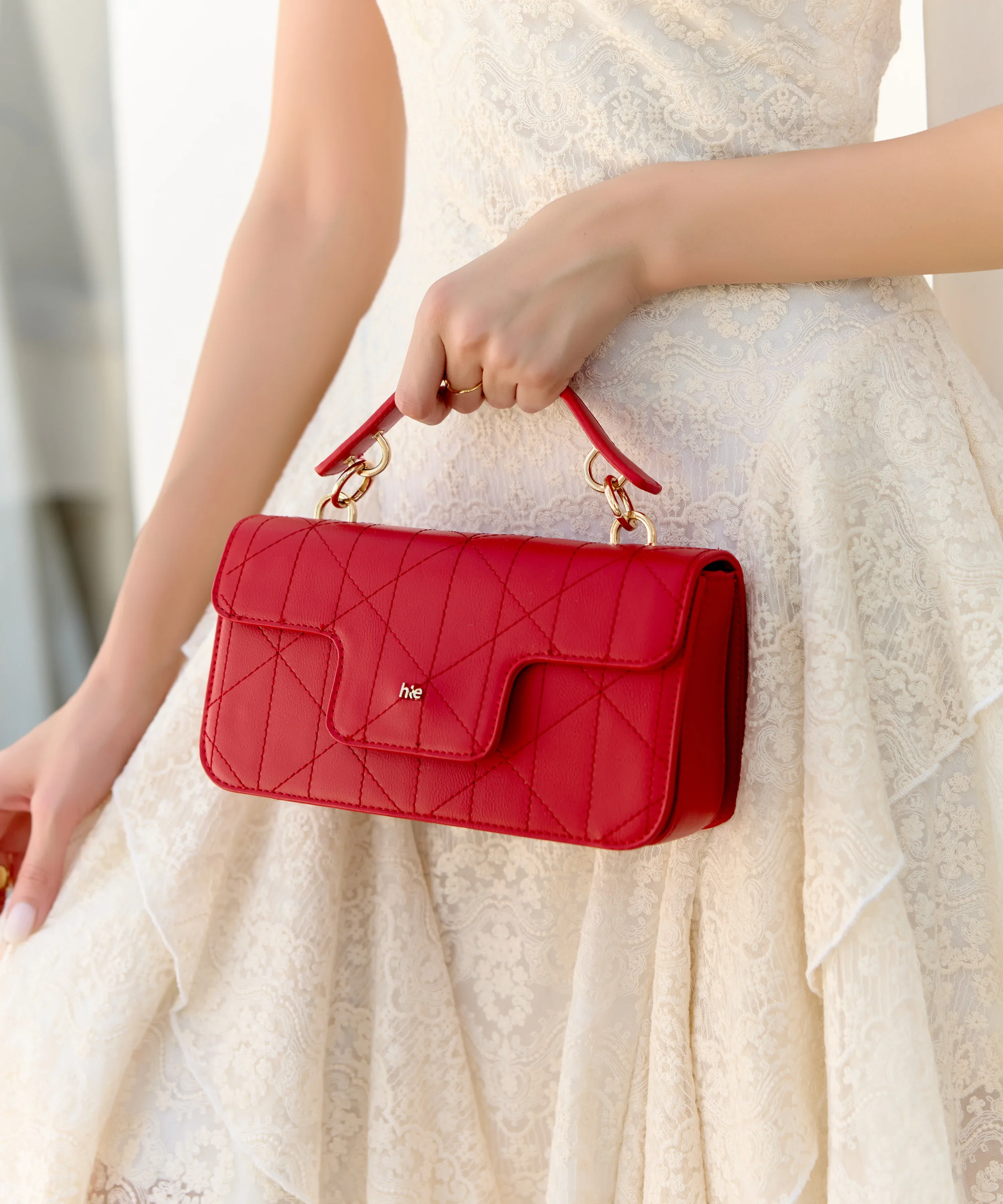 Scarlet Top Handle - Image 6
