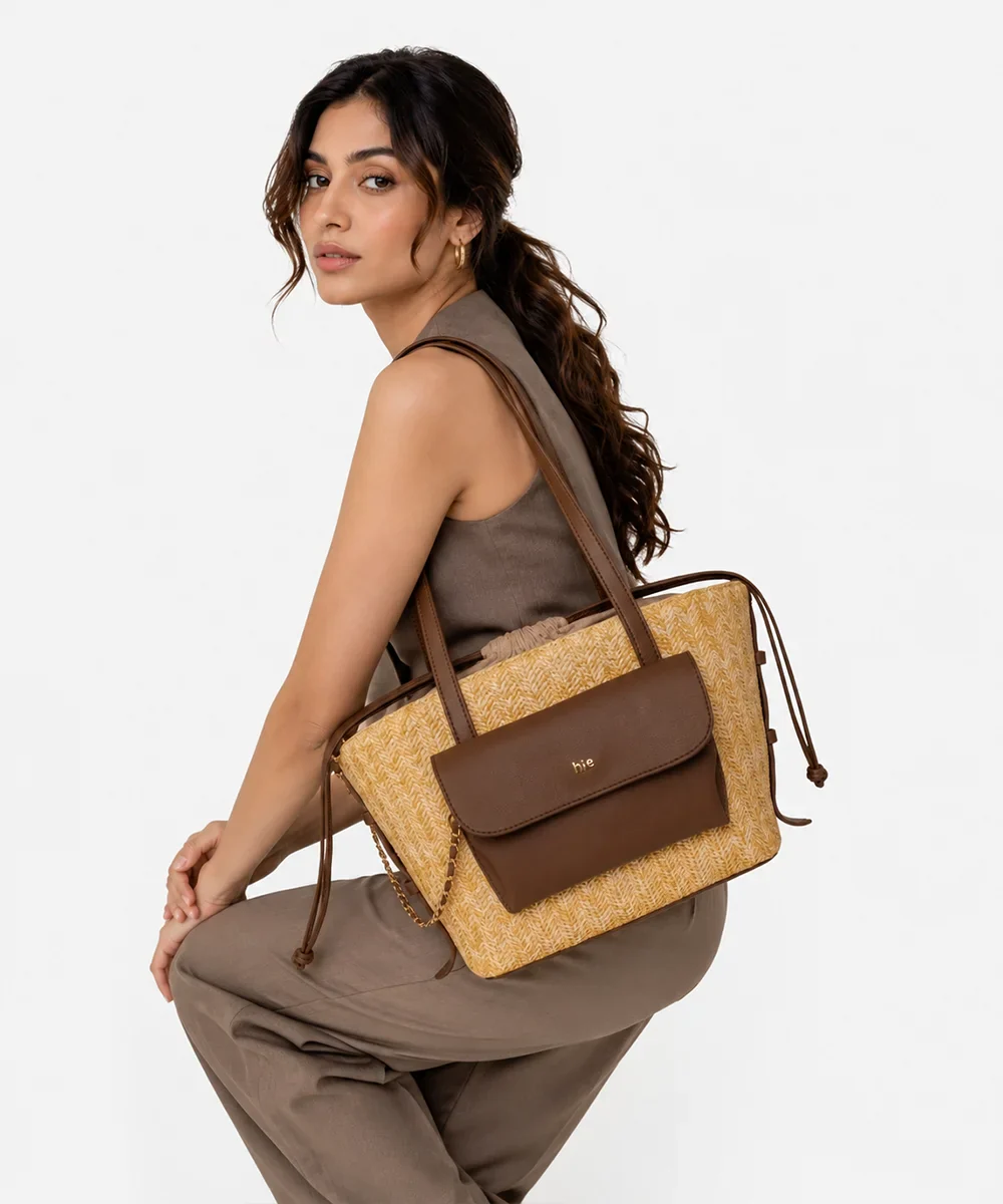 Versa Tote - Image 20