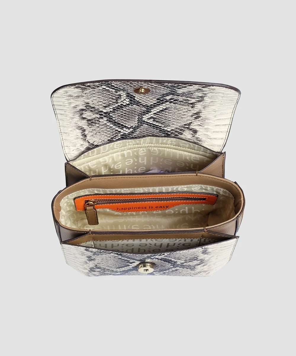 Victoria Crossbody Bag - Image 5
